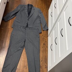 Sophisticated Charcoal Men's Suit